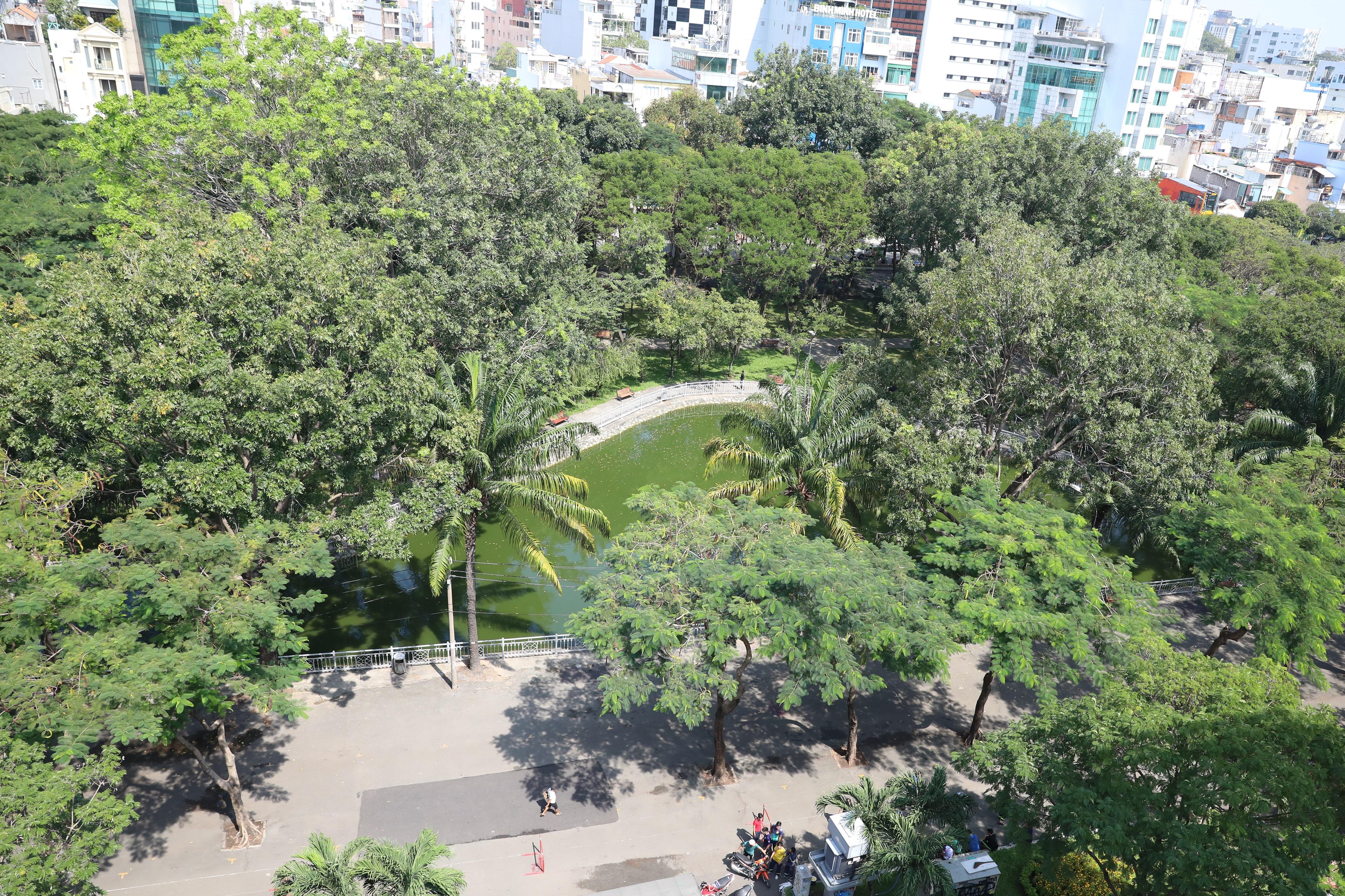 Liberty Hotel Saigon Parkview Ho-Chi-Minh-Stadt Exterior foto