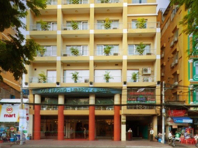 Liberty Hotel Saigon Parkview Ho-Chi-Minh-Stadt Exterior foto